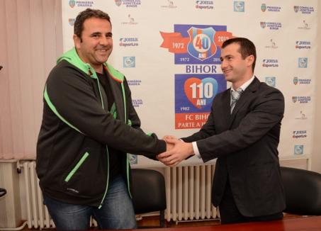 Alexandru Pelici a semnat contractul cu FC Bihor